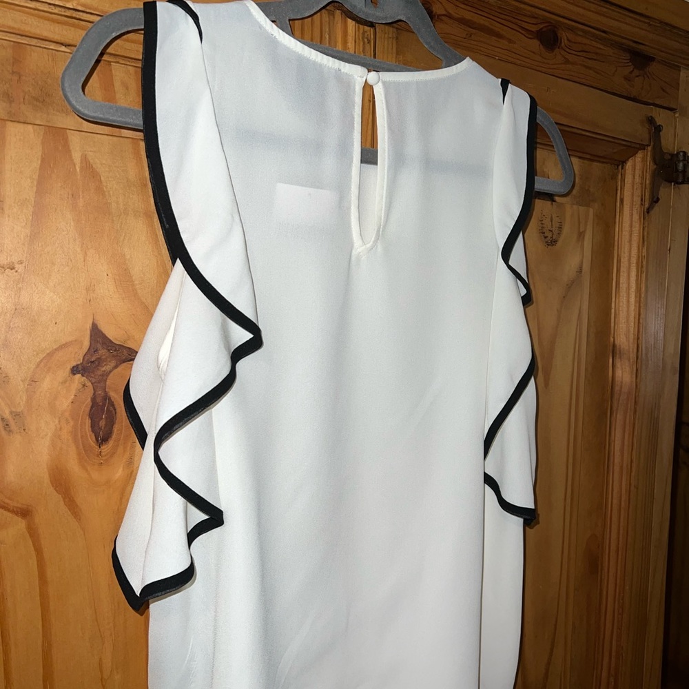 Forever 21 white and black sleeveless top. SZ. S. NWT - Picture 5 of 5